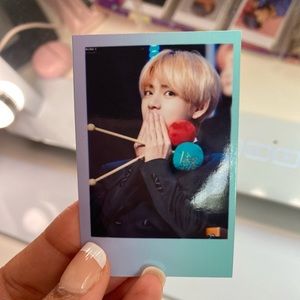 bts kim taehyung gradient photocard!
